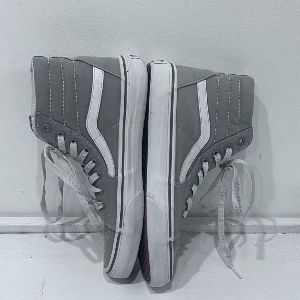 Vans Sk8-Hi Grey High Top Sneakers Skate Shoes Men’s 7 Women’s 8.5 Classic - Picture 7 of 13